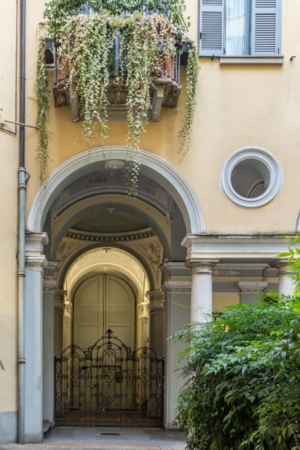 Altido Vibrant Studio For 3 Near The City Centre Milano Exteriör bild
